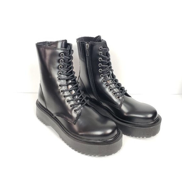 Jeffrey Campbell Shoes Jeffrey Campbell Sopas Black Platform